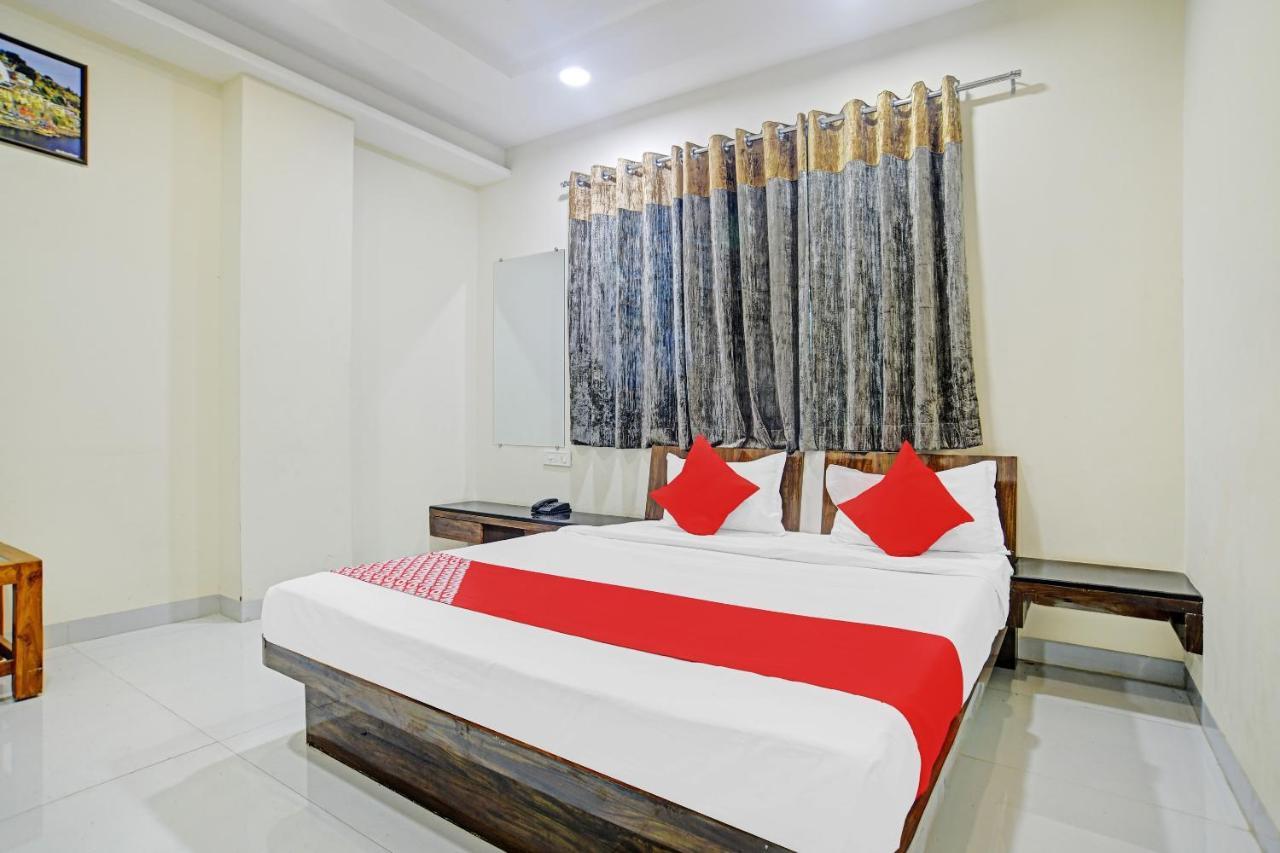 Hotel Collection O 81434 Rama Greens 3*